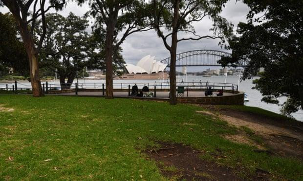 Khung cảnh vắng lặng ở bến cảng Sydney Khung cảnh vắng lặng ở bến cảng Sydney