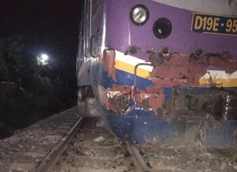 Vụ va chạm khiến 4 toa xe bị hư hỏng nặng