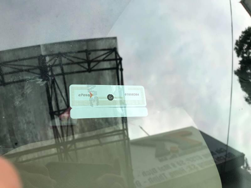 Nhiều lái xe phản ánh về tình trạng trục trặc trong thu phí tự động không dừng