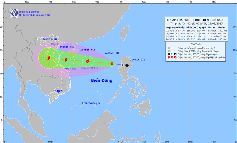 Áp thấp nhiệt đới đã đi vào Biển Đông, dự báo mạnh lên thành bão trong ngày hôm nay