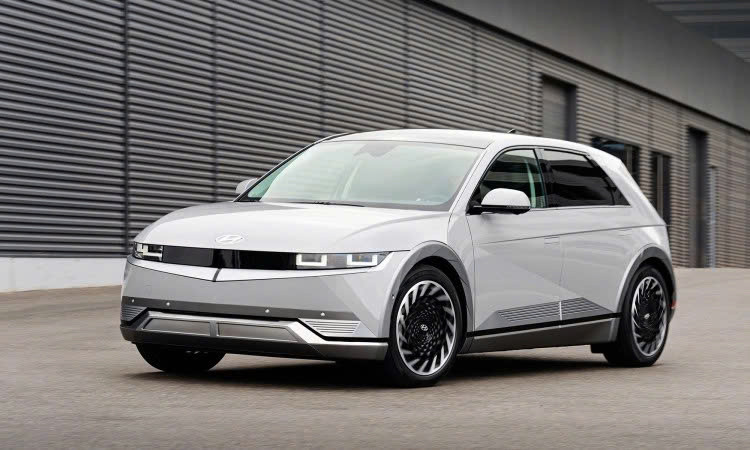 Xe thuần điện IONIQ 5 của Hyundai Thành Công Việt Nam ra mắt từ 2023 nhưng chưa tạo được dấu ấn Xe thuần điện IONIQ 5 của Hyundai Thành Công Việt Nam ra mắt từ 2023 nhưng chưa tạo được dấu ấn