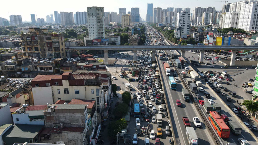 Nhiều tuyến đường ở Hà Nội ùn ứ trong chiều 31/8 và chiều 3-4/9 do lưu lượng phương tiện tăng cao