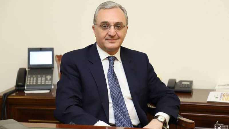 Bộ trưởng Ngoại giao Armenia Zohrab Mnatsakanyan