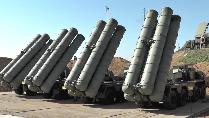Hệ thống phòng thủ tên lửa S-400 Hệ thống phòng thủ tên lửa S-400