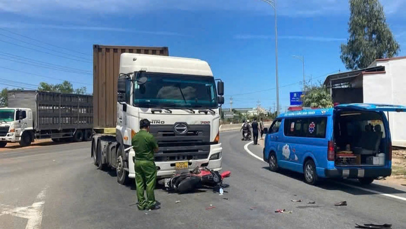 Hiện trường một vụ TNGT đường bộ