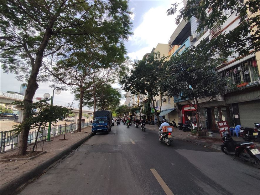 Phương tiện chỉ được lưu thông một chiều trên phố Giáp Nhất từ 25/5