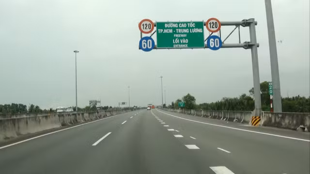 Cao tốc TP.HCM - Trung Lương đang tạm dừng thu phí