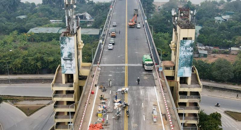 Mặt cầu Thăng Long đã hoàn thành sửa chữa và sẽ "mở" lại cầu từ ngày mai, 7/1 Mặt cầu Thăng Long đã hoàn thành sửa chữa và sẽ "mở" lại cầu từ ngày mai, 7/1