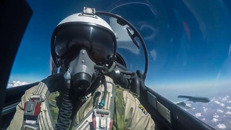 NATO cáo buộc phi công Nga không liên lạc với kiểm soát viên không lưu châu Âu ảnh 1 NATO cáo buộc phi công Nga không liên lạc với kiểm soát viên không lưu châu Âu ảnh 1