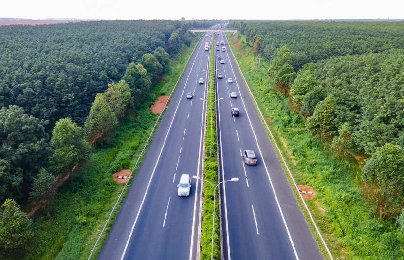 Bộ Xây dựng thống nhất mở rộng cao tốc TP.HCM- Long Thành-Dầu Giây là công trình khẩn cấp