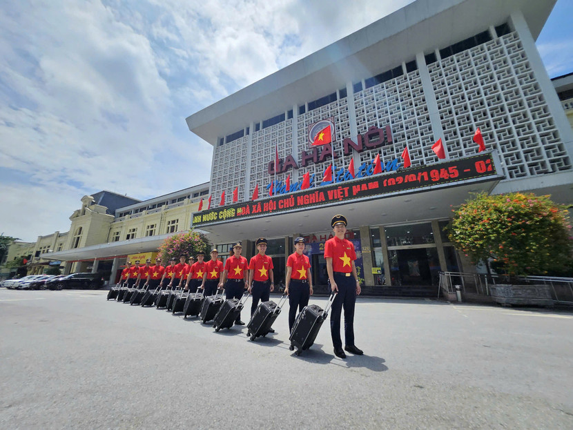 Hành khách đi trên 2 Đoàn tàu Thống nhất tối 29/4 sẽ được tặng những phần quà bất ngờ