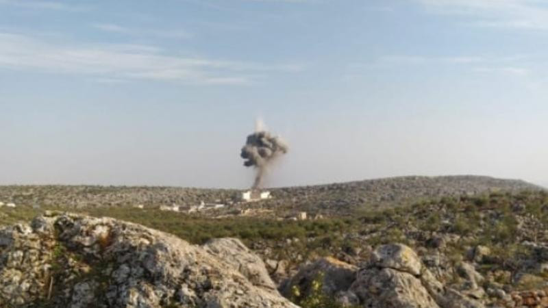 Chiến đấu cơ Nga dội bom trúng vị trí của phiến quân ở Idlib, ngày 2-2-2021 Chiến đấu cơ Nga dội bom trúng vị trí của phiến quân ở Idlib, ngày 2-2-2021