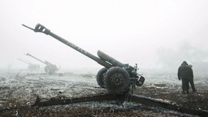 Ukraine nã đạn pháo dồn dập về phía vị trí của DPR, ngày 19-2-2021 Ukraine nã đạn pháo dồn dập về phía vị trí của DPR, ngày 19-2-2021