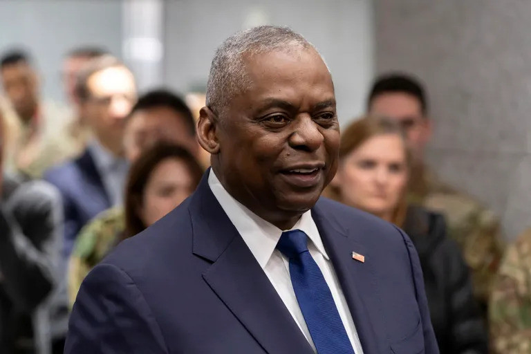 Bộ trưởng Quốc phòng Mỹ Lloyd Austin