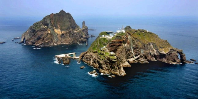 Quần đảo tranh chấp Dokdo/Takeshima