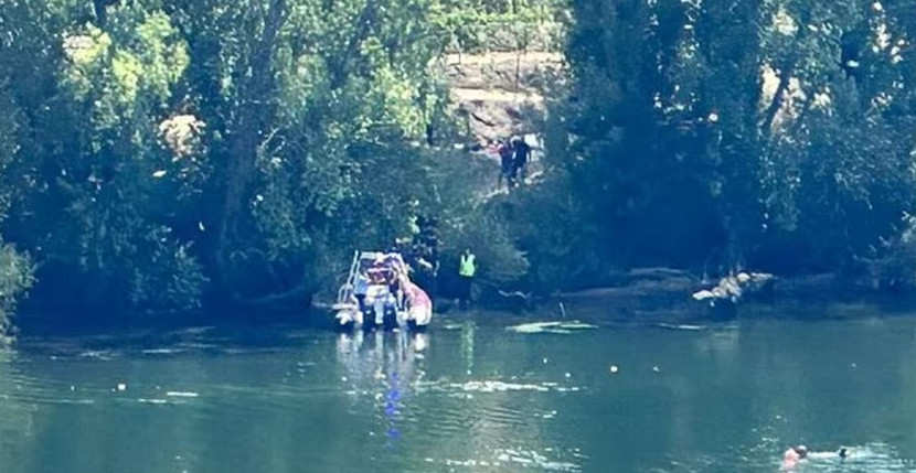 Nhân viên cứu hộ đang tìm kiếm người mất tích sau vụ rơi trực thăng ở Bồ Đào Nha