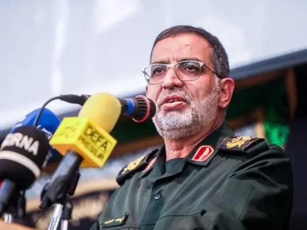 Ông Alimohammad Naini, phát ngôn viên của Lực lượng Vệ binh Cách mạng Hồi giáo Iran Ông Alimohammad Naini, phát ngôn viên của Lực lượng Vệ binh Cách mạng Hồi giáo Iran