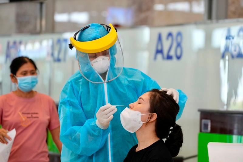 Sân bay quốc tế Nội Bài dừng dịch vụ test nhanh Covid-19 từ ngày 16/12 Sân bay quốc tế Nội Bài dừng dịch vụ test nhanh Covid-19 từ ngày 16/12