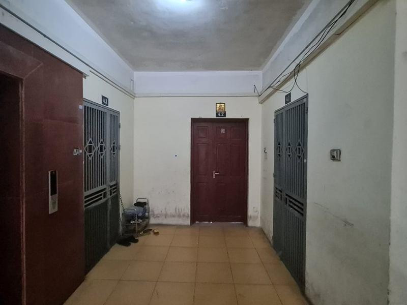 Tầng 4 theo thiết kế là khu văn phòng cho thuê hiện được Licogi 19 ngăn thành 7 phòng và bán cho các hộ gia đình