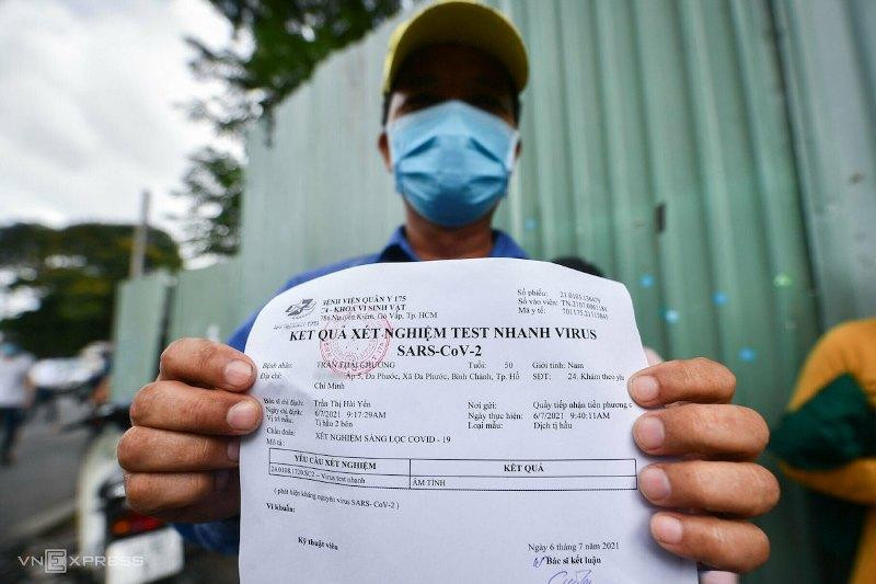 Hiệu lực của giấy xét nghiệm Covid-19 hiện mỗi địa phương áp dụng một kiểu Hiệu lực của giấy xét nghiệm Covid-19 hiện mỗi địa phương áp dụng một kiểu