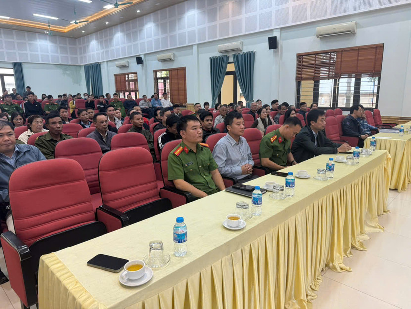 Tại buổi tuyên truyền, Giảng viên Trường Đại học PCCC và có sự phối hợp của Cán bộ Đội Cảnh sát PCCC Khu vực số 23 truyền đạt những nội dung cơ bản của pháp luật về PCCC và CNCH.