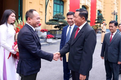 Đoàn đại biểu cấp cao Bộ Công an Lào thăm và làm việc với Công an thành phố Hà Nội