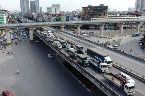 Hà Nội: Thí điểm hạn chế phương tiện vào Vành đai 3 trên cao giờ cao điểm từ tháng 1/2026