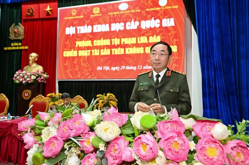 Thứ trưởng Bộ Công an: Thực hiện "5 đẩy mạnh", thống nhất hành động chống lừa đảo trên không gian mạng