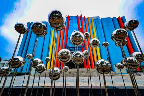 Ấn tượng kiến trúc "tắc kè hoa" đương đại của Nhà hát Tuổi trẻ cơ sở 2 trước ngày khánh thành