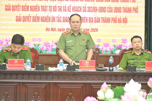 Giám đốc Công an Hà Nội ra "tối hậu thư": Không khoán trắng, nể nang vi phạm trật tự đô thị