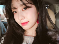 [ẢNH] Vợ kém 17 tuổi của tài tử 