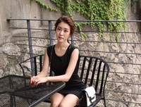 [ẢNH] Vợ kém 17 tuổi của tài tử 