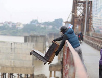 [ẢNH] Phản cảm hình ảnh 