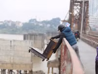 [ẢNH] Phản cảm hình ảnh 