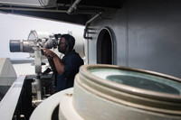 [ẢNH] Căng thẳng gia tăng, Mỹ - Iran cùng triển khai lực lượng đối phó nhau