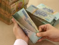 [ẢNH] Những ảnh hưởng của người lao động thông qua chính sách tiền lương mới 2020