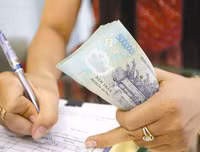 [ẢNH] Những ảnh hưởng của người lao động thông qua chính sách tiền lương mới 2020