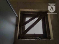 [Ảnh] Công viên Cầu Giấy: Hãi hùng vào nhà vệ sinh công cộng bẩn thỉu