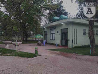 [Ảnh] Công viên Cầu Giấy: Hãi hùng vào nhà vệ sinh công cộng bẩn thỉu