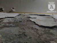 [Ảnh] Công viên Cầu Giấy: Hãi hùng vào nhà vệ sinh công cộng bẩn thỉu