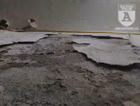 [Ảnh] Công viên Cầu Giấy: Hãi hùng vào nhà vệ sinh công cộng bẩn thỉu