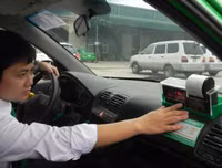 10 lưu ý để đi taxi ban đêm được an toàn