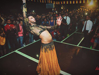 [ẢNH] Eshan Hilal: Từ chàng trai bị soi mói giới tính đến nam vũ công belly dance