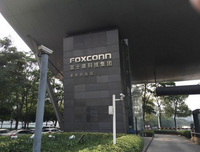 [ẢNH] Hàng loạt tập đoàn ô tô, công nghệ ‘lao vào’ sản xuất khẩu trang y tế