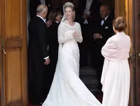 [ẢNH] Chiêm ngưỡng 12 mẫu váy cưới đẹp nhất trong lịch sử Hoàng gia các nước