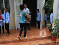 [ẢNH] Trung thu vui với những đứa trẻ nghèo dân tộc La Hủ