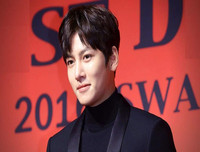 [ẢNH] Mê mẩn trước vẻ đẹp của những tài tử nổi tiếng nhất xứ Hàn năm 2020