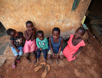 Mẹ đơn thân 39 tuổi chật vật nuôi 38 đứa con một mình vì chồng bỏ đi