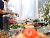 [ẢNH] Mùa thu Hà Nội có gì đặc biệt: Ẩm thực, hoa và trà