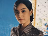 [ẢNH] Sự thay đổi phong cách ngoạn mục của dàn diễn viên phim 